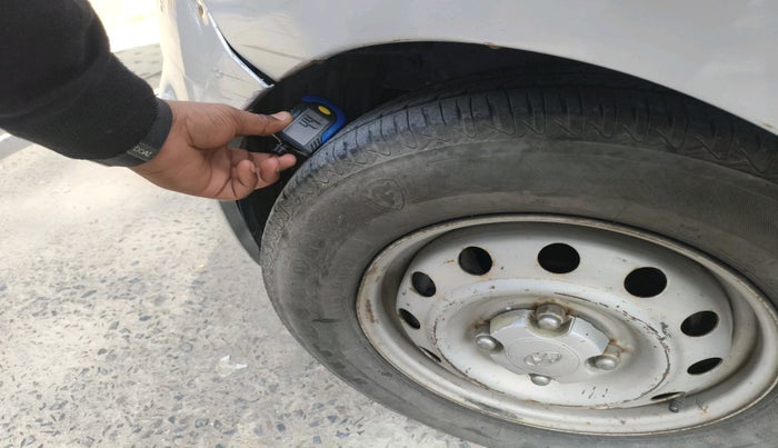 2011 Hyundai i10 ERA 1.1, Petrol, Manual, 70,056 km, tyre