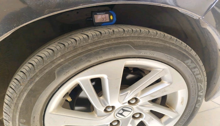 2017 Honda Jazz 1.2L I-VTEC V AT, Petrol, Automatic, 67,817 km, tyre