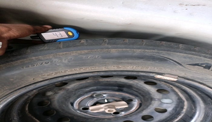 2015 Hyundai Elite i20 MAGNA 1.2, Petrol, Manual, 24,849 km, tyre