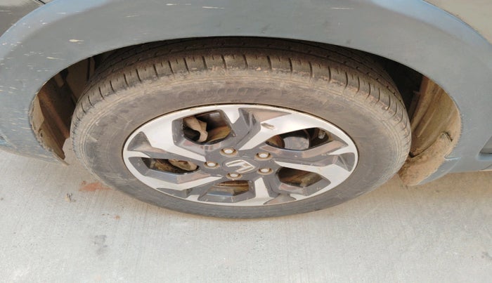 2016 Honda BR-V 1.5L I-VTEC V CVT, Petrol, Automatic, 92,567 km, tyre