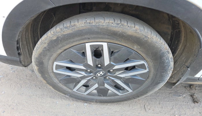 2022 Hyundai VENUE S PLUS 1.5 CRDI, Diesel, Manual, 95,679 km, tyre