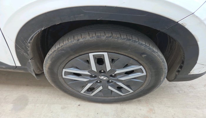 2022 Hyundai VENUE S PLUS 1.5 CRDI, Diesel, Manual, 95,679 km, tyre