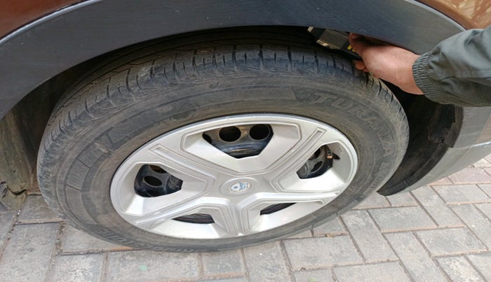 2015 Maruti S Cross DELTA 1.3, Diesel, Manual, 97,015 km, tyre