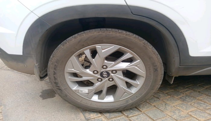 2022 Hyundai Creta SX IVT 1.5 PETROL, Petrol, Automatic, 27,160 km, tyre