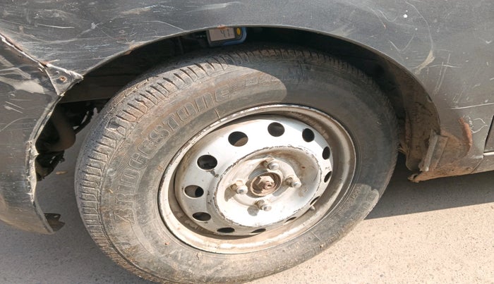 2011 Hyundai i10 ERA 1.1, Petrol, Manual, 28,559 km, tyre