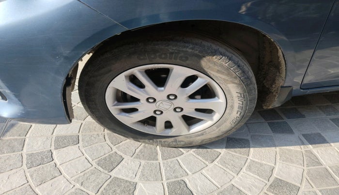 2016 Honda Amaze 1.5L I-DTEC VX, Diesel, Manual, 1,61,255 km, tyre