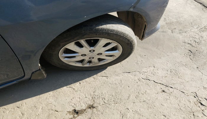 2016 Honda Amaze 1.5L I-DTEC VX, Diesel, Manual, 1,61,255 km, tyre