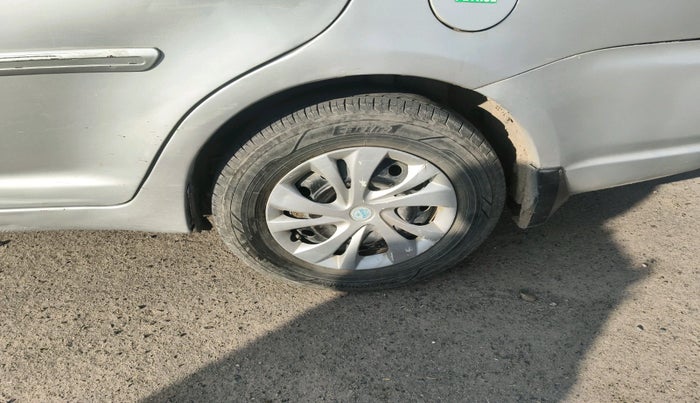 2011 Maruti Swift Dzire VXI, Petrol, Manual, 1,68,251 km, tyre