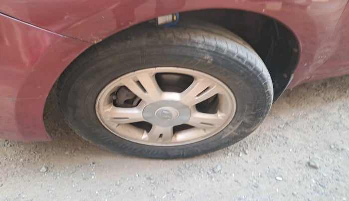 2010 Hyundai i20 ASTA 1.4 CRDI, Diesel, Manual, 1,00,229 km, tyre