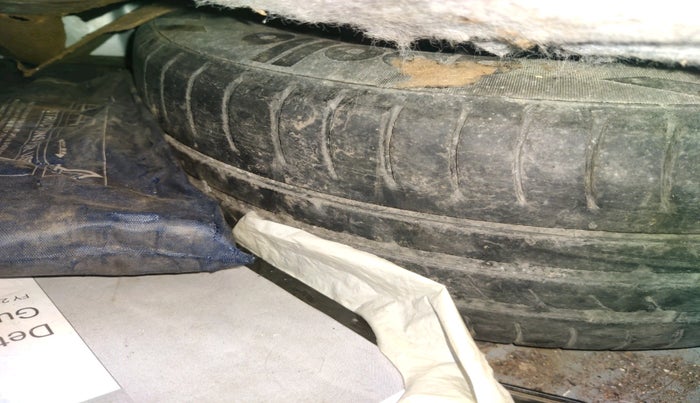 2015 Hyundai Xcent BASE 1.2, Petrol, Manual, 92,486 km, tyre