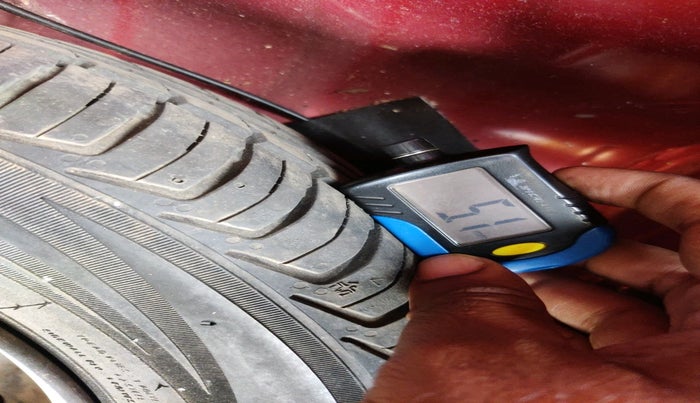 2016 Renault Kwid RXT 0.8 (O), Petrol, Manual, 12,878 km, tyre