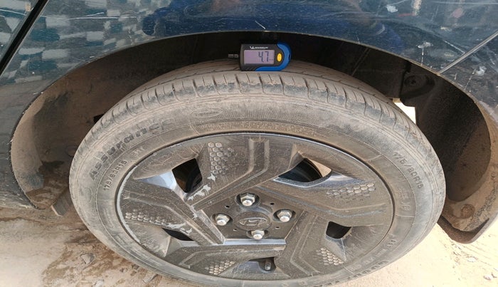 2021 Hyundai GRAND I10 NIOS MAGNA CORPORATE EDITION 1.2 KAPPA VTVT, Petrol, Manual, 17,709 km, tyre