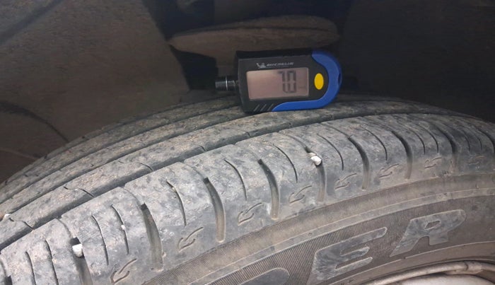 2014 Renault Duster 85 PS RXL DIESEL, Diesel, Manual, 68,811 km, tyre