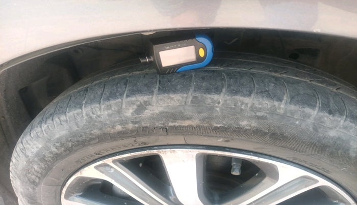 2017 Honda City 1.5L I-VTEC V MT, Petrol, Manual, 53,335 km, tyre