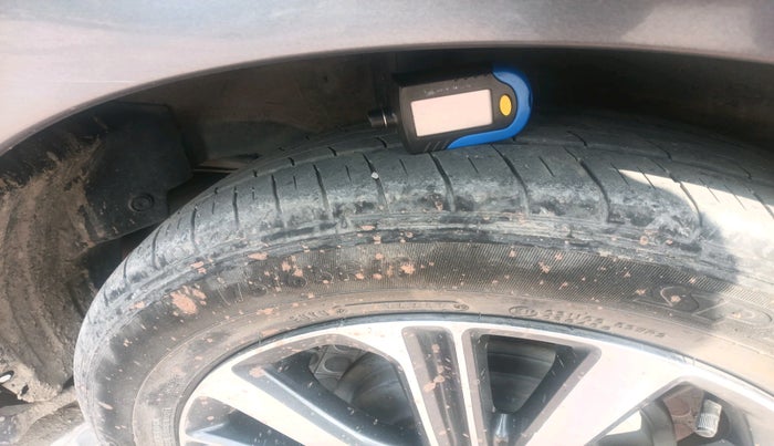 2017 Honda City 1.5L I-VTEC V MT, Petrol, Manual, 53,335 km, tyre