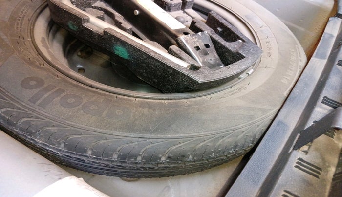 2014 Volkswagen Polo GT TSI AT, Petrol, Automatic, 66,554 km, tyre