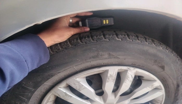 2009 Maruti Swift VXI 1.3, Petrol, Manual, 69,212 km, tyre