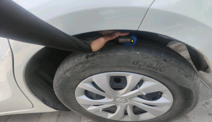 2023 Maruti Swift VXI CNG, Petrol, Manual, 70,967 km, tyre