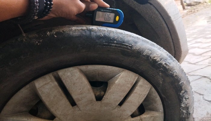 2014 Maruti Alto 800 LXI CNG, Petrol, Manual, 67,258 km, tyre