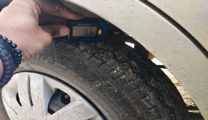 2014 Maruti Alto 800 LXI CNG, Petrol, Manual, 67,258 km, tyre