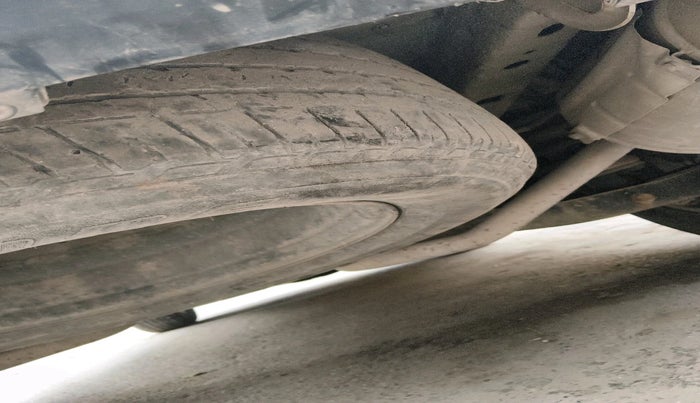 2018 Mahindra XUV500 W9, Diesel, Manual, 68,693 km, tyre