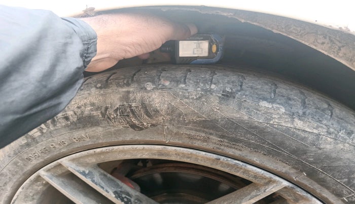 2020 Hyundai Elite i20 MAGNA PLUS 1.2, Petrol, Manual, 1,27,206 km, tyre