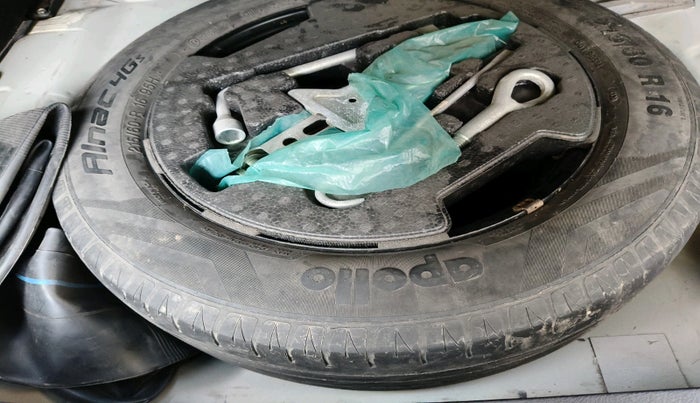 2018 Maruti S Cross ZETA 1.3, Diesel, Manual, 1,60,410 km, tyre