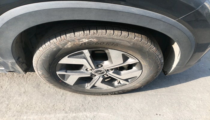 2023 KIA SONET HTX 1.0 IMT, Petrol, Manual, 25,929 km, tyre