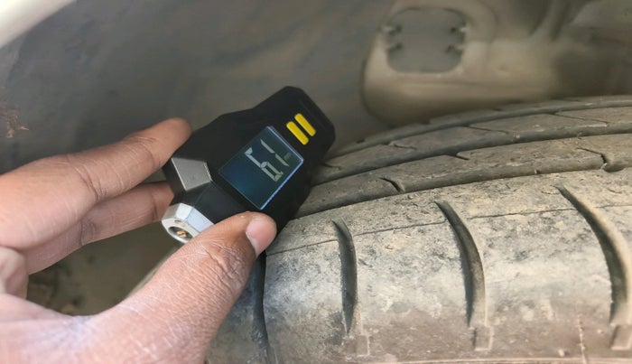 2017 Hyundai Elite i20 SPORTZ 1.2, Petrol, Manual, 39,299 km, tyre