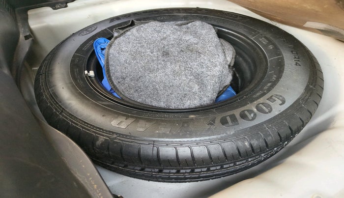 2017 Hyundai Elite i20 SPORTZ 1.2, Petrol, Manual, 39,299 km, tyre