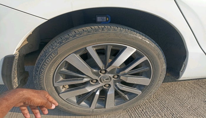 2022 Honda City 1.5L I-VTEC ZX, Petrol, Manual, 15,841 km, tyre