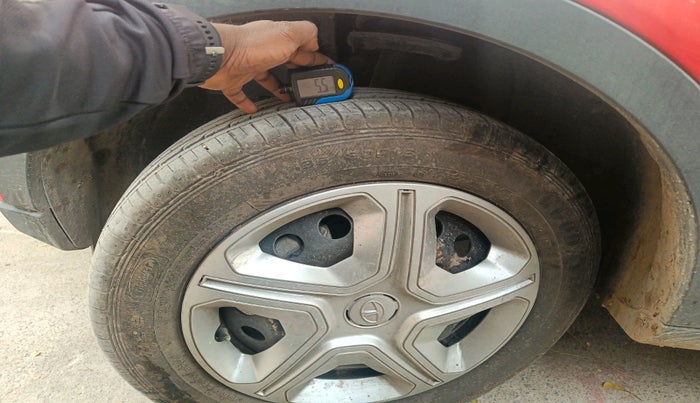 2023 Tata NEXON XM PETROL, Petrol, Manual, 9,086 km, tyre