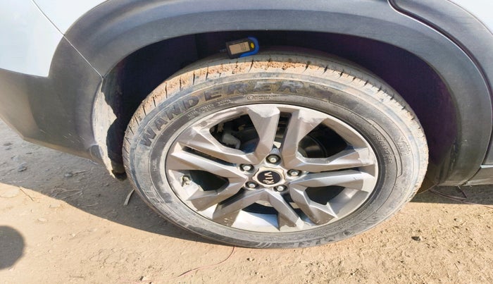 2020 KIA SELTOS HTX PLUS 1.5 DIESEL, Diesel, Manual, 1,12,051 km, tyre