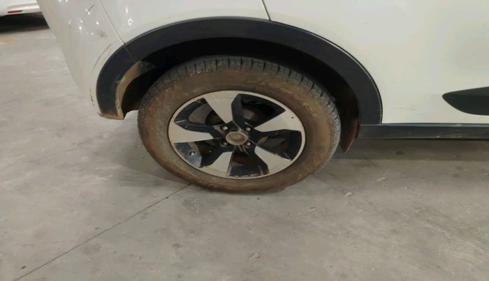 2018 Tata NEXON XZ PLUS DIESEL, Diesel, Manual, 1,66,534 km, tyre