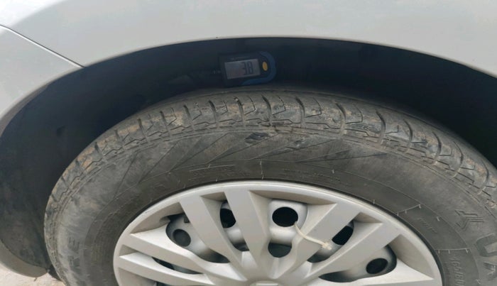 2023 Maruti Swift LXI, Petrol, Manual, 33,000 km, tyre