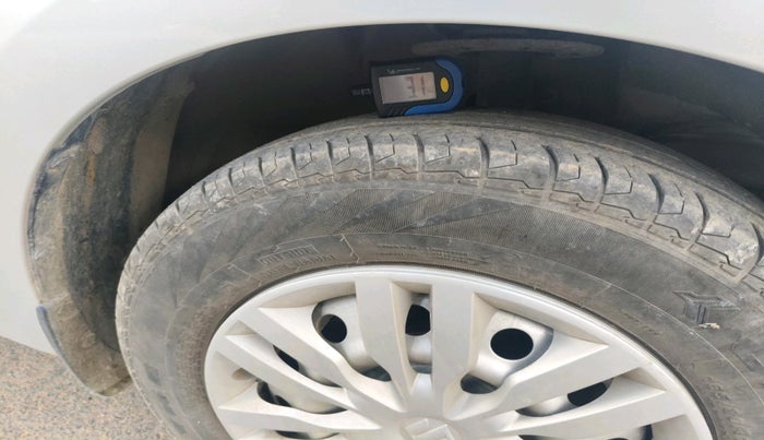 2023 Maruti Swift LXI, Petrol, Manual, 33,000 km, tyre