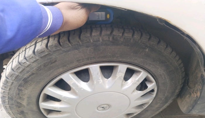 2013 Maruti Alto 800 LXI, Petrol, Manual, 66,453 km, tyre