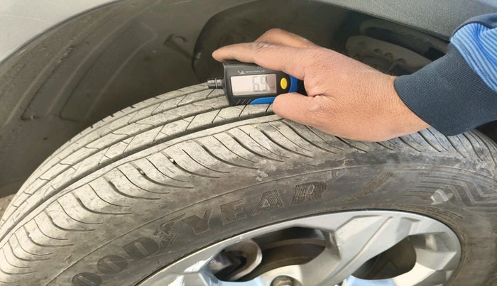 2020 KIA SELTOS HTK PLUS AT 1.5 DIESEL, Diesel, Automatic, 1,03,653 km, tyre