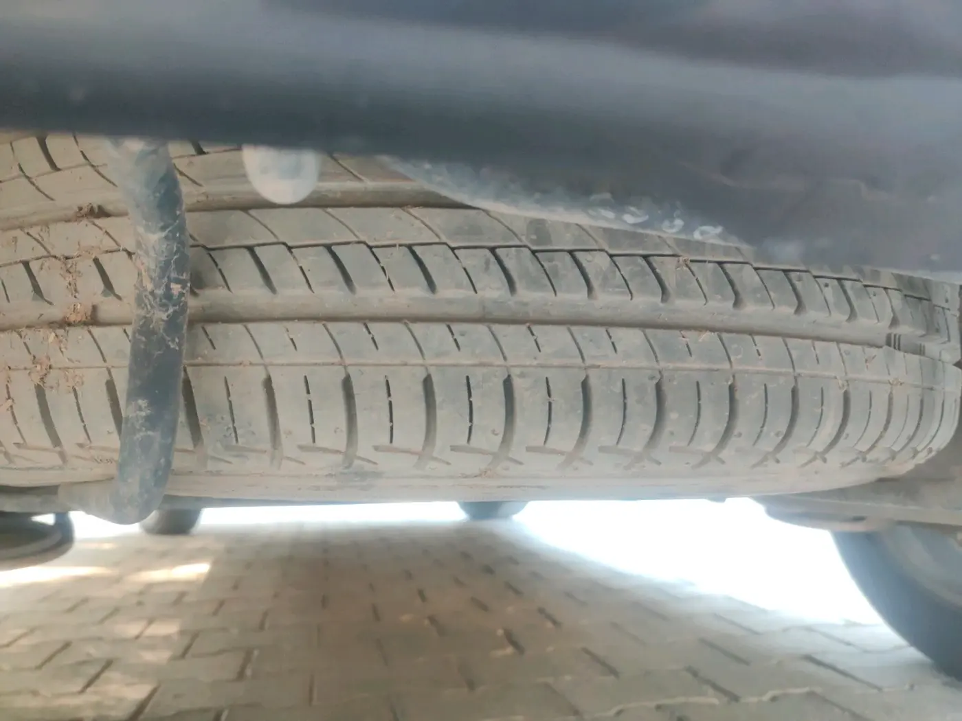 2016 Maruti Ertiga ZDI + SHVS, Diesel, Manual, 85,549 km, tyre