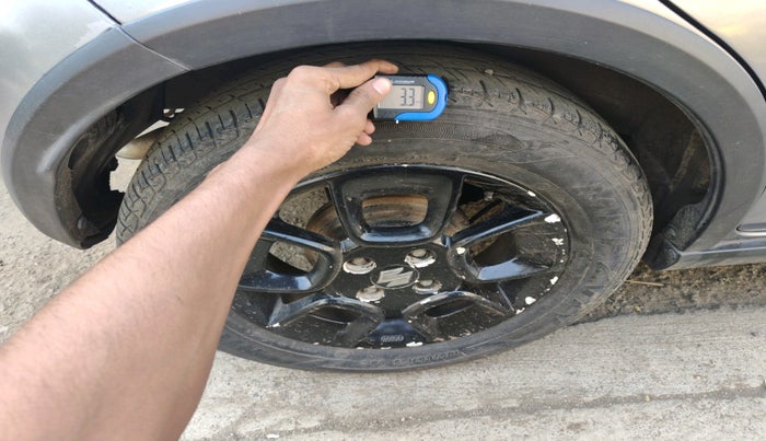 2017 Maruti IGNIS ZETA 1.3, Diesel, Manual, 1,47,281 km, tyre