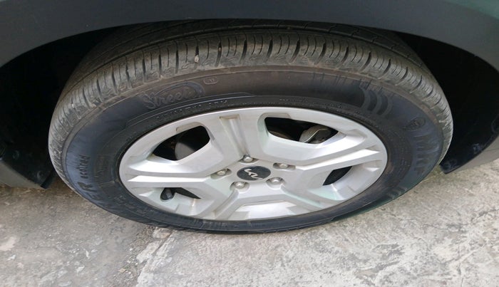 2022 KIA SONET HTK PLUS 1.2, Petrol, Manual, 4,821 km, tyre