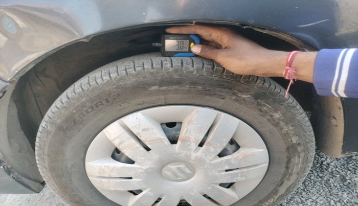 2018 Maruti Alto 800 LXI CNG, Petrol, Manual, 72,778 km, tyre