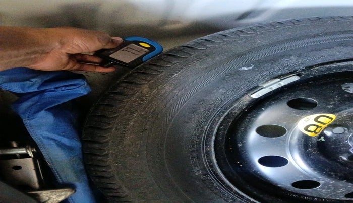 2018 Maruti Dzire ZXI AMT, Petrol, Automatic, 26,719 km, tyre