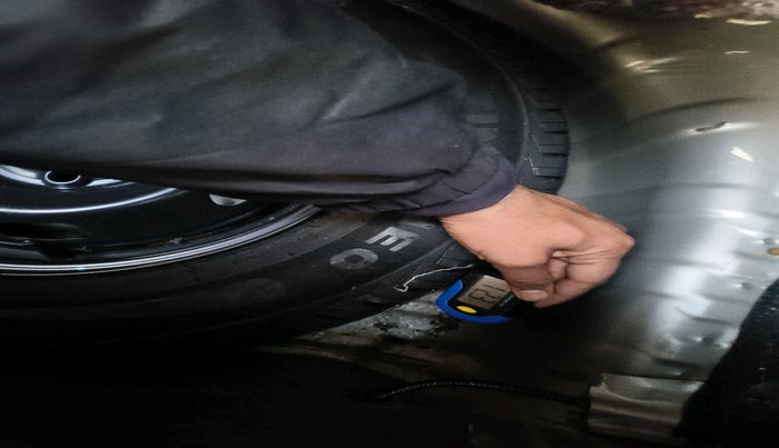 2018 Datsun Redi Go T (O), Petrol, Manual, 18,270 km, tyre