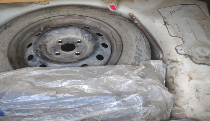 2019 Maruti Swift Dzire TOUR S DIESEL, Diesel, Manual, 54,759 km, tyre