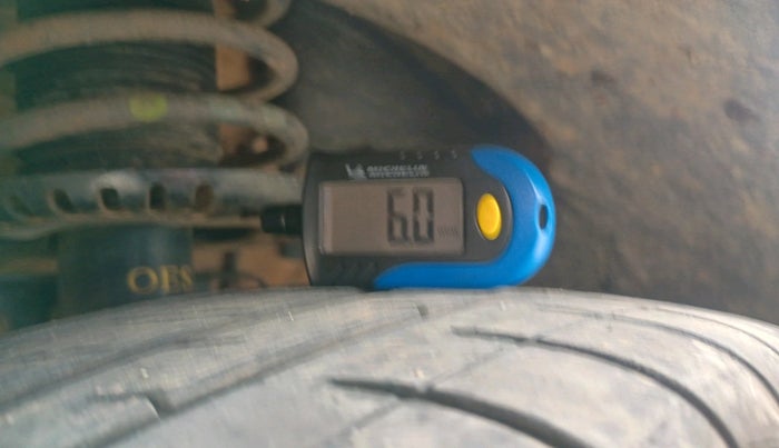 2013 Skoda Rapid ELEGANCE 1.6 TDI CR MT, Diesel, Manual, 1,39,681 km, tyre