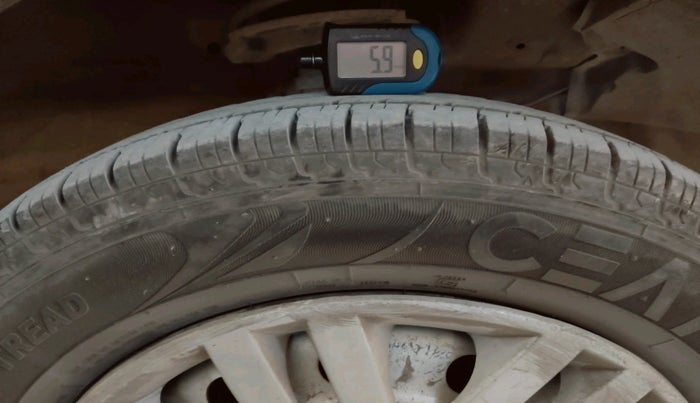 2021 Maruti Swift Dzire TOUR S-CNG, Petrol, Manual, 82,527 km, tyre