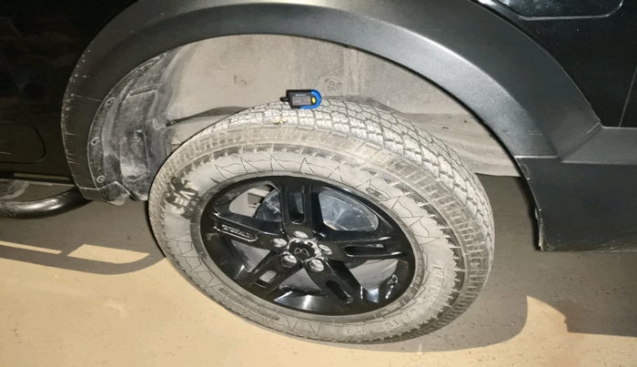 2024 Mahindra Thar AX (O) D 2WD HT, Diesel, Manual, 10,137 km, tyre