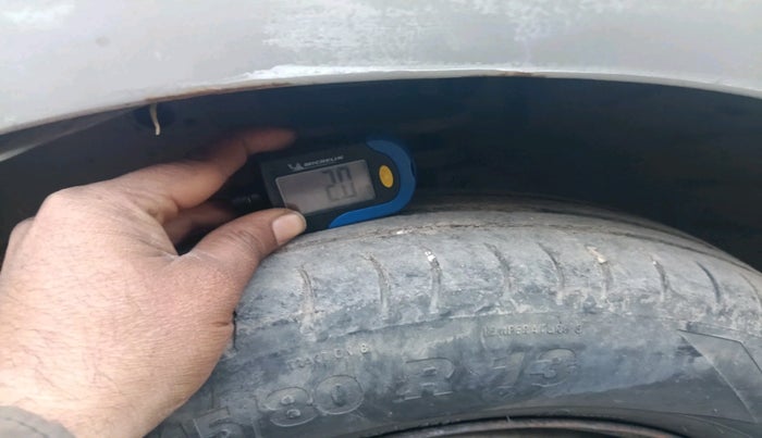 2012 Maruti Wagon R 1.0 LXI CNG, Petrol, Manual, 90,061 km, tyre