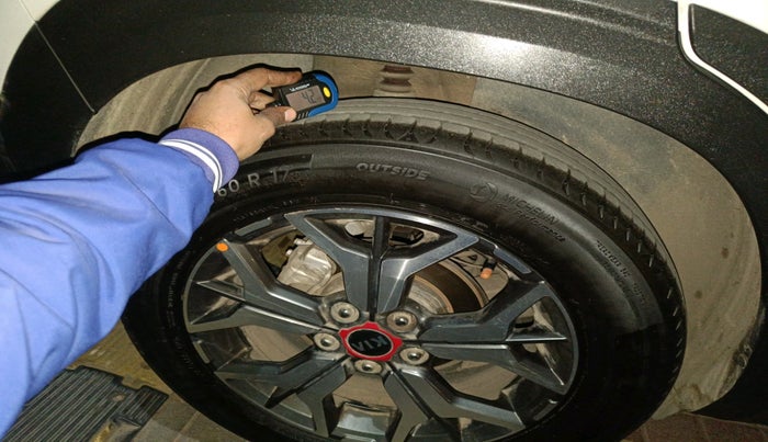 2019 KIA SELTOS GTX PLUS AT 1.5 DIESEL, Diesel, Automatic, 73,989 km, tyre